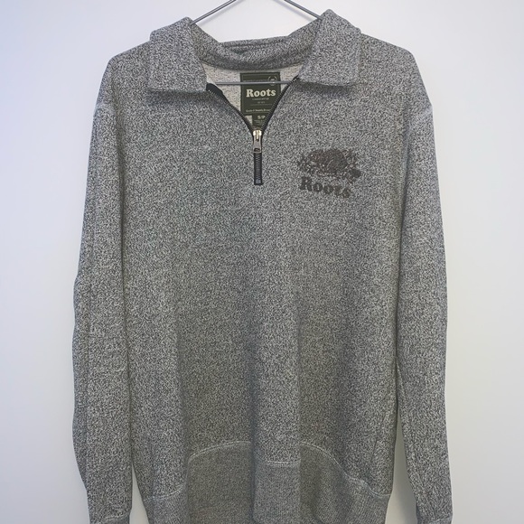 roots grey quarterzip - Picture 2 of 4